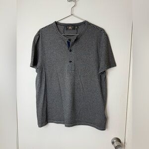 RRL Ralph Lauren Men’s gray and navy striped short sleeve cotton henley shirt. L